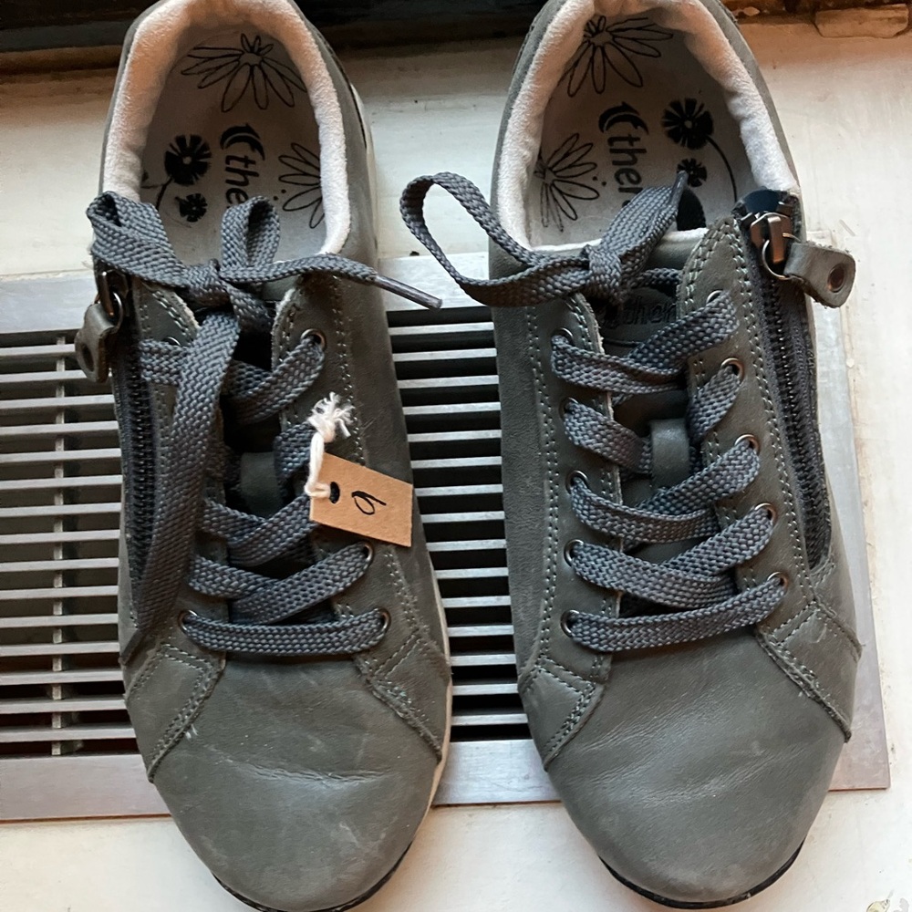 Therafit Francesca Sport Walking Shoes❤️🌺🌺